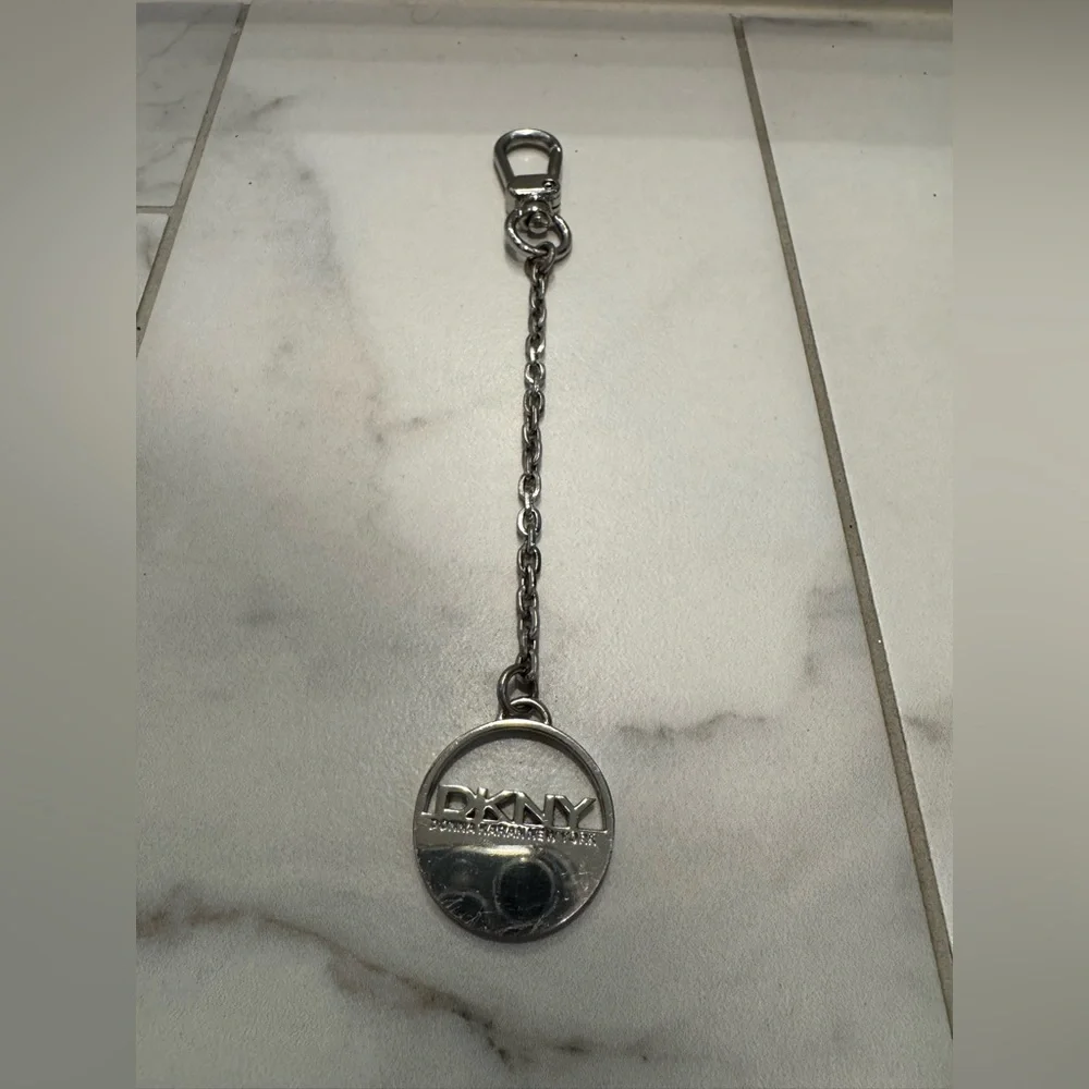 DKNY Donna Karan New York Silver Tone Key Chain Purse Handbag Charm